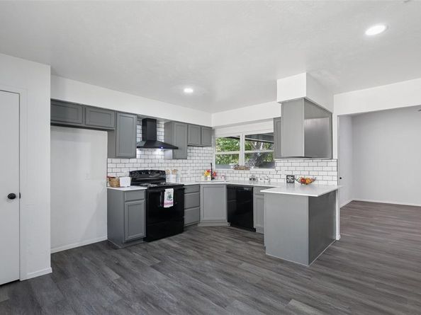 801 E Timberview Lane , Arlington Texas 76014