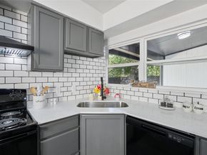 801 E Timberview Lane , Arlington Texas 76014