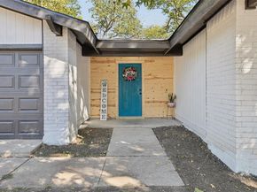 801 E Timberview Lane , Arlington Texas 76014