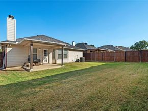 916  Reveille Road , Fort Worth Texas 76108