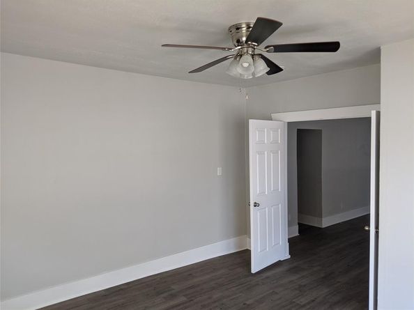 1100 W Arlington Avenue , Fort Worth Texas 76110