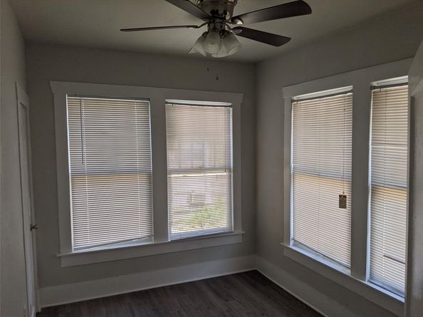 1100 W Arlington Avenue , Fort Worth Texas 76110