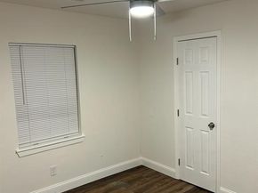 719 N Jefferson Street , Lancaster Texas 75146