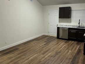 719 N Jefferson Street , Lancaster Texas 75146
