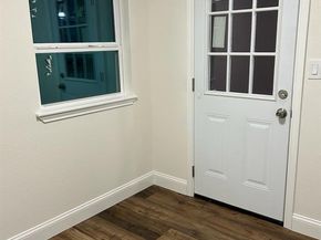 719 N Jefferson Street , Lancaster Texas 75146