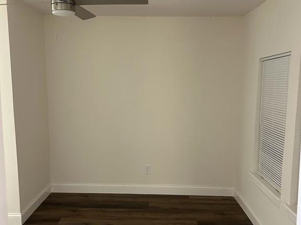 719 N Jefferson Street , Lancaster Texas 75146