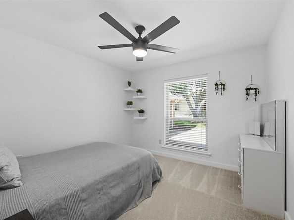 2707  Edinboro Drive , Arlington Texas 76012