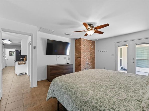 2707  Edinboro Drive , Arlington Texas 76012