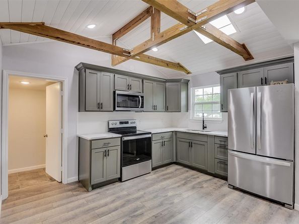 621  Prairie Street , Everman Texas 76140