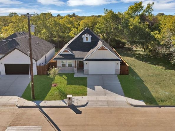 3412  Mount Horum Way , Fort Worth Texas 76105