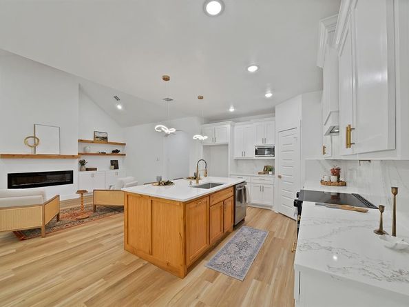 3412  Mount Horum Way , Fort Worth Texas 76105