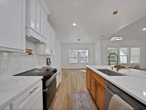 3412  Mount Horum Way , Fort Worth Texas 76105