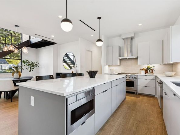 4826  March Avenue , Dallas Texas 75209