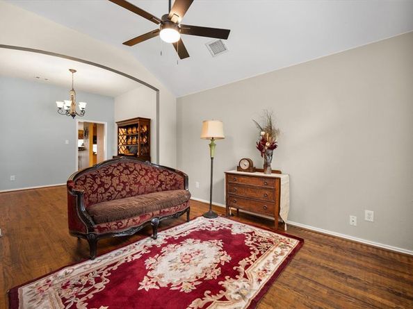 3806  Ivywood Court , Arlington Texas 76016