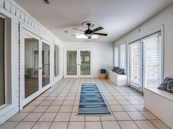 6315  Brook Lake Drive , Dallas Texas 75248