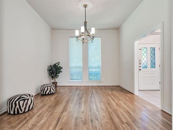 6315  Brook Lake Drive , Dallas Texas 75248