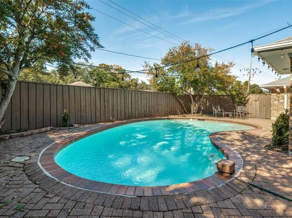 6315  Brook Lake Drive , Dallas Texas 75248