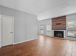 5620  Live Oak Street  104, Dallas Texas 75206