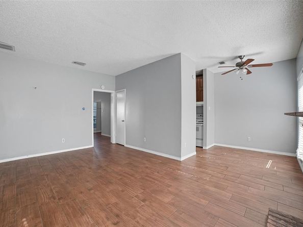 5620  Live Oak Street  104, Dallas Texas 75206