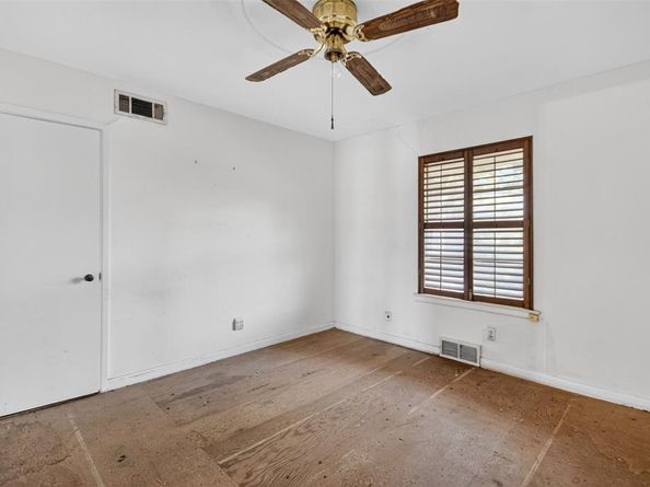 6606  Royal Lane , Dallas Texas 75230