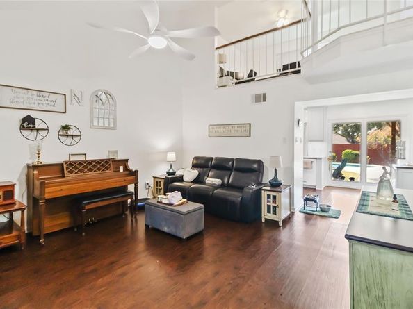 1920  Avignon Court  , Carrollton Texas 75007