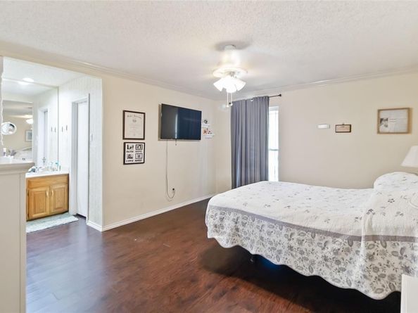 1920  Avignon Court  , Carrollton Texas 75007