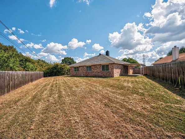 3001  Green Vista Court , Grand Prairie Texas 75052