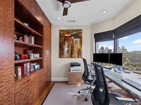 3030  Mckinney Avenue  1906, Dallas Texas 75204