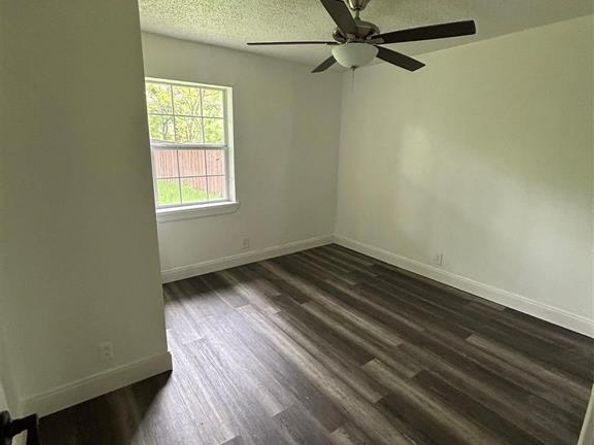 2441  Lindale Lane , Mesquite Texas 75149