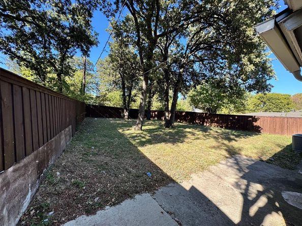 2441  Lindale Lane , Mesquite Texas 75149