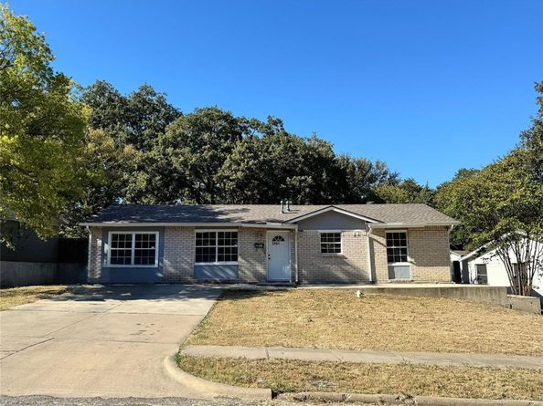 2441  Lindale Lane , Mesquite Texas 75149