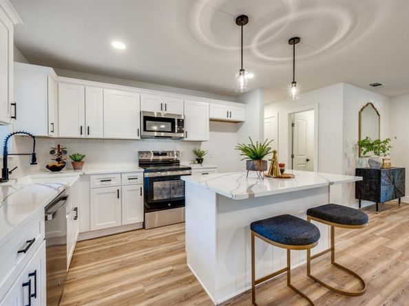 3157  Chatsworth Drive , Farmers Branch Texas 75234
