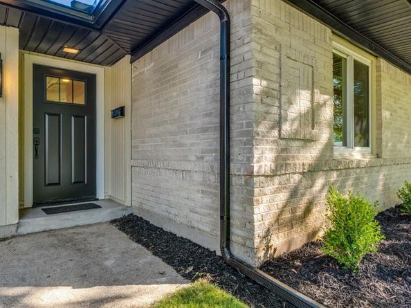 3157  Chatsworth Drive , Farmers Branch Texas 75234