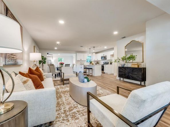 3157  Chatsworth Drive , Farmers Branch Texas 75234