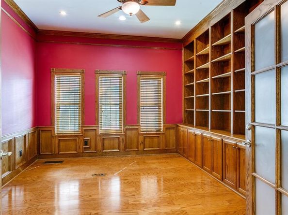 1513  Canyon Oaks Drive , Irving Texas 75061