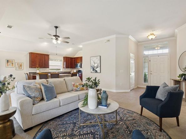 11001  Southerland Drive , Denton Texas 76207