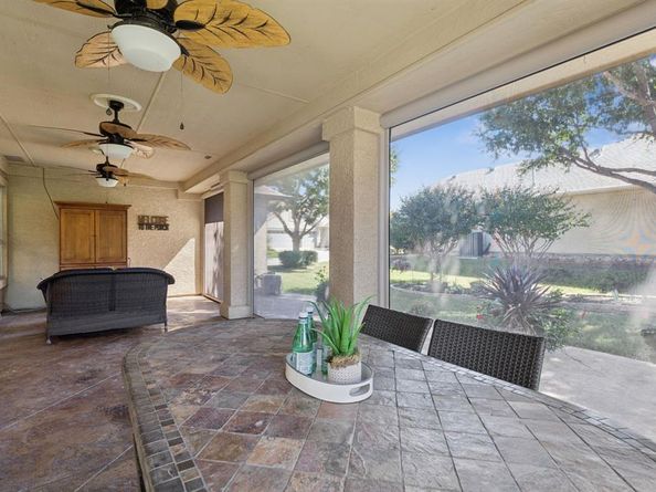 11001  Southerland Drive , Denton Texas 76207