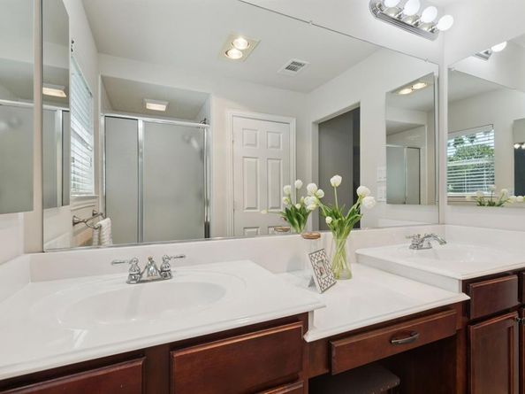 11001  Southerland Drive , Denton Texas 76207