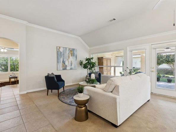 11001  Southerland Drive , Denton Texas 76207