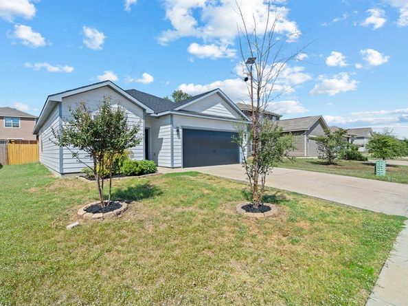 1467  Barrel Drive , Dallas Texas 75253