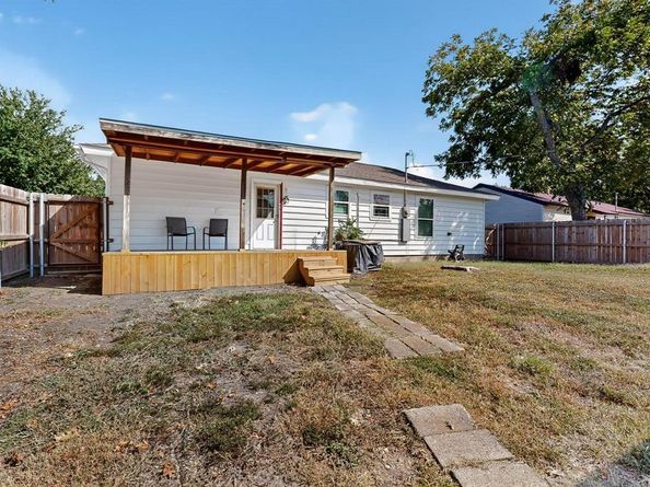 517  Paddy Street , Mesquite Texas 75149