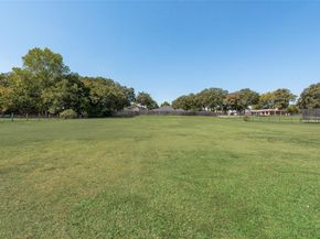 132  Silver Rose Boulevard , Burleson Texas 76028