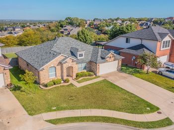 6333  Pool View Drive 