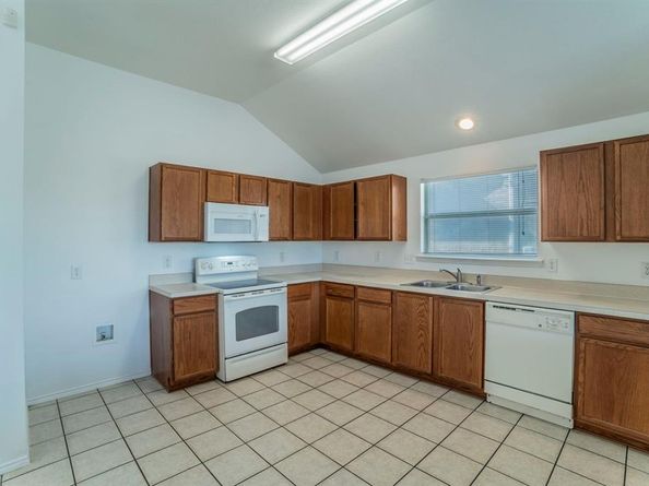 6333  Pool View Drive , Dallas Texas 75249