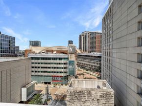 2408  Victory Park Lane  832, Dallas Texas 75219