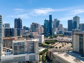 2408  Victory Park Lane  832, Dallas Texas 75219