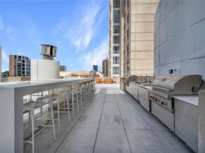 2408  Victory Park Lane  832, Dallas Texas 75219