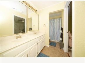 544  Missionary Ridge , DeSoto Texas 75115