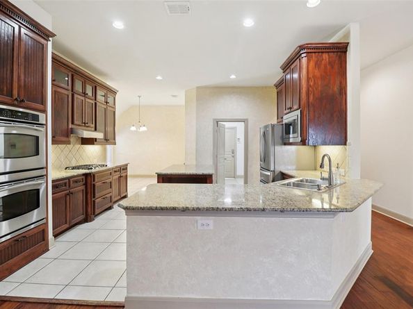 12409  Winterberry Lane , Fort Worth Texas 76244
