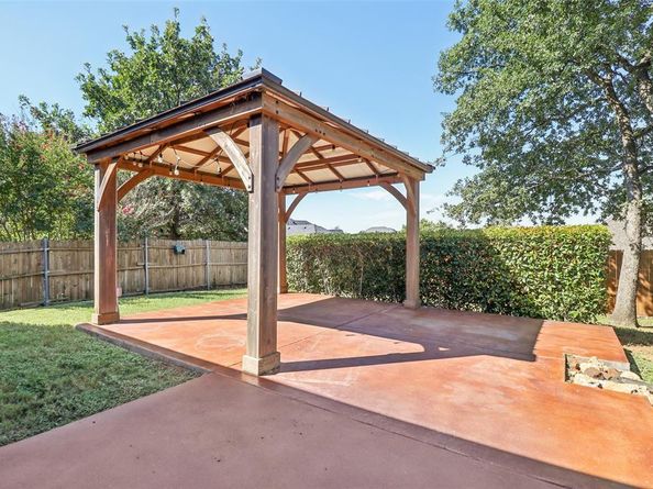 12409  Winterberry Lane , Fort Worth Texas 76244